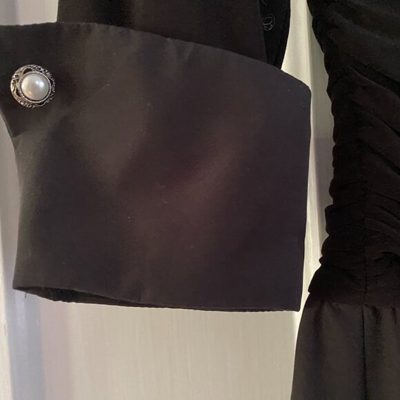 Retro-Style Black (formal) Dress - Picture 4 of 4